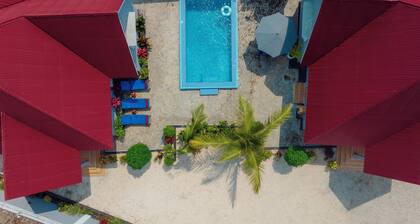 Sun Villa Zanzibar - Private Pool, 2 Houses & games