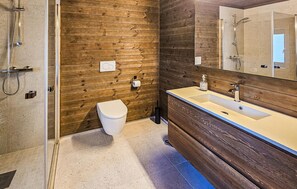 Shower - 4 bedroom stunning home in Eggedal (Eggedal)