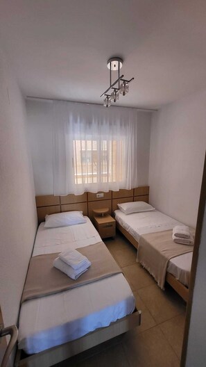 2 Schlafzimmer, Bügeleisen/Bügelbrett, WLAN, Bettwäsche
