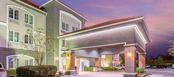 Stay Express Inn & Suites - Mobile AL