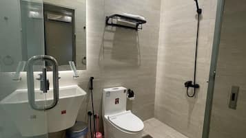 Family Single Room | Bathroom