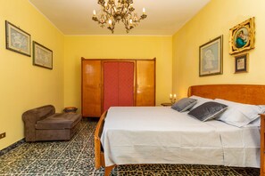 1 habitación, wifi y ropa de cama 