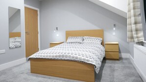 1 Schlafzimmer, Bügeleisen/Bügelbrett, WLAN, Bettwäsche