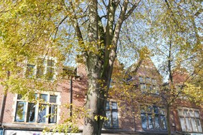 Exterior - Modern 1 bed apartment on edge of city centre 4 (West Yorkshire)