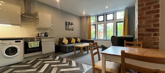 Modern 1 bed apartment on edge of city centre (3)
