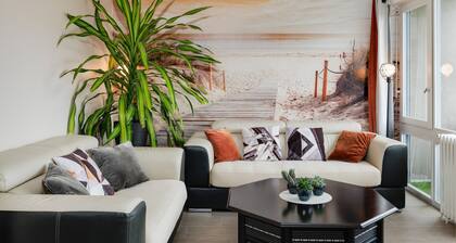 Air-conditioned T4 Apartment with Tennis – Comfort, Garden and Leisure in Le Bouscat