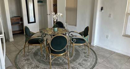 Cozy Studio Getaway in Wofford Heights Near to Lake, River and Hiking trails!