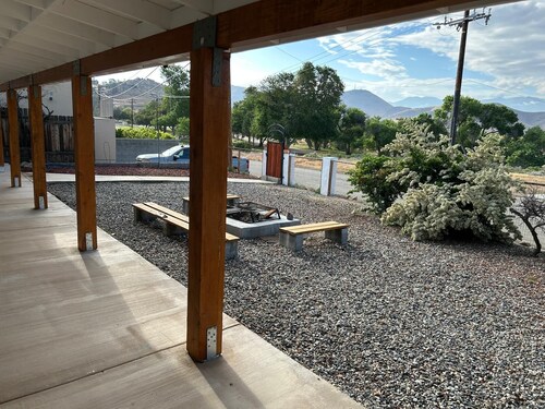 Comfortable place near the Lake