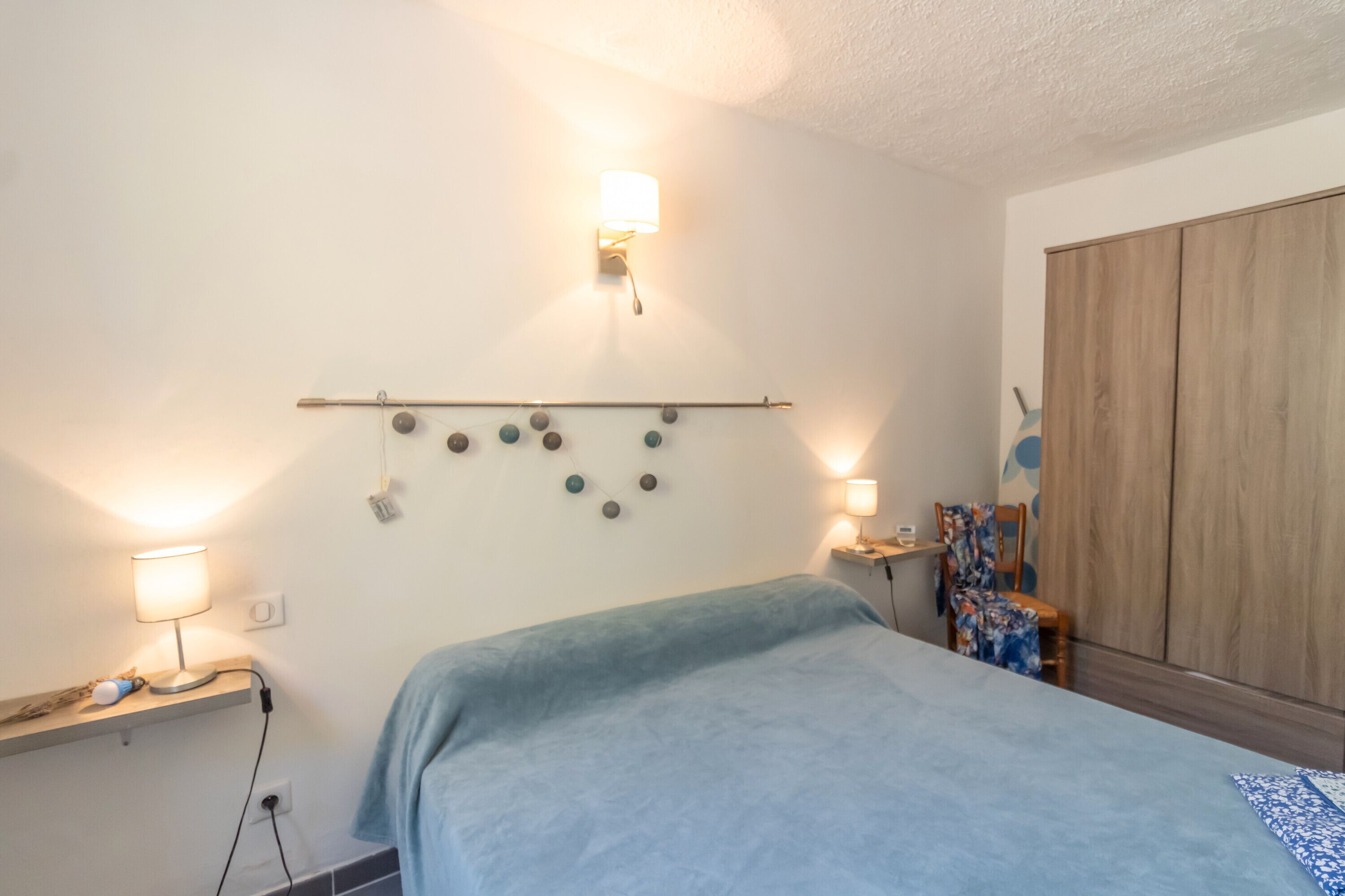 2 slaapkamers, een strijkplank/strijkijzer, gratis wifi, beddengoed