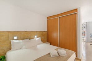 1 chambre, Wi-Fi gratuit, draps fournis