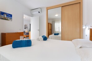 1 Schlafzimmer, Bügeleisen/Bügelbrett, kostenloses WLAN, Bettwäsche