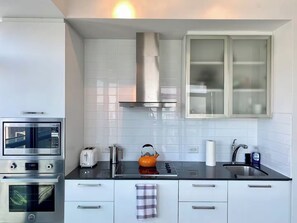 Appartement, vue ville | Cuisine privée