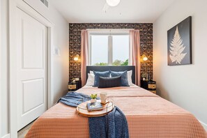 2 Schlafzimmer, Bügeleisen/Bügelbrett, Reisekinderbett, kostenloses WLAN