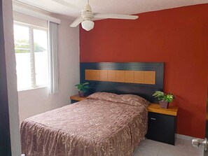 2 bedrooms, iron/ironing board, WiFi, bed sheets - Nice apartment located in downtown Colima (petfriendly) (colima)
