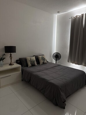 1 Schlafzimmer, WLAN, Bettwäsche