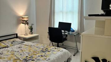 1 Schlafzimmer, WLAN, Bettwäsche