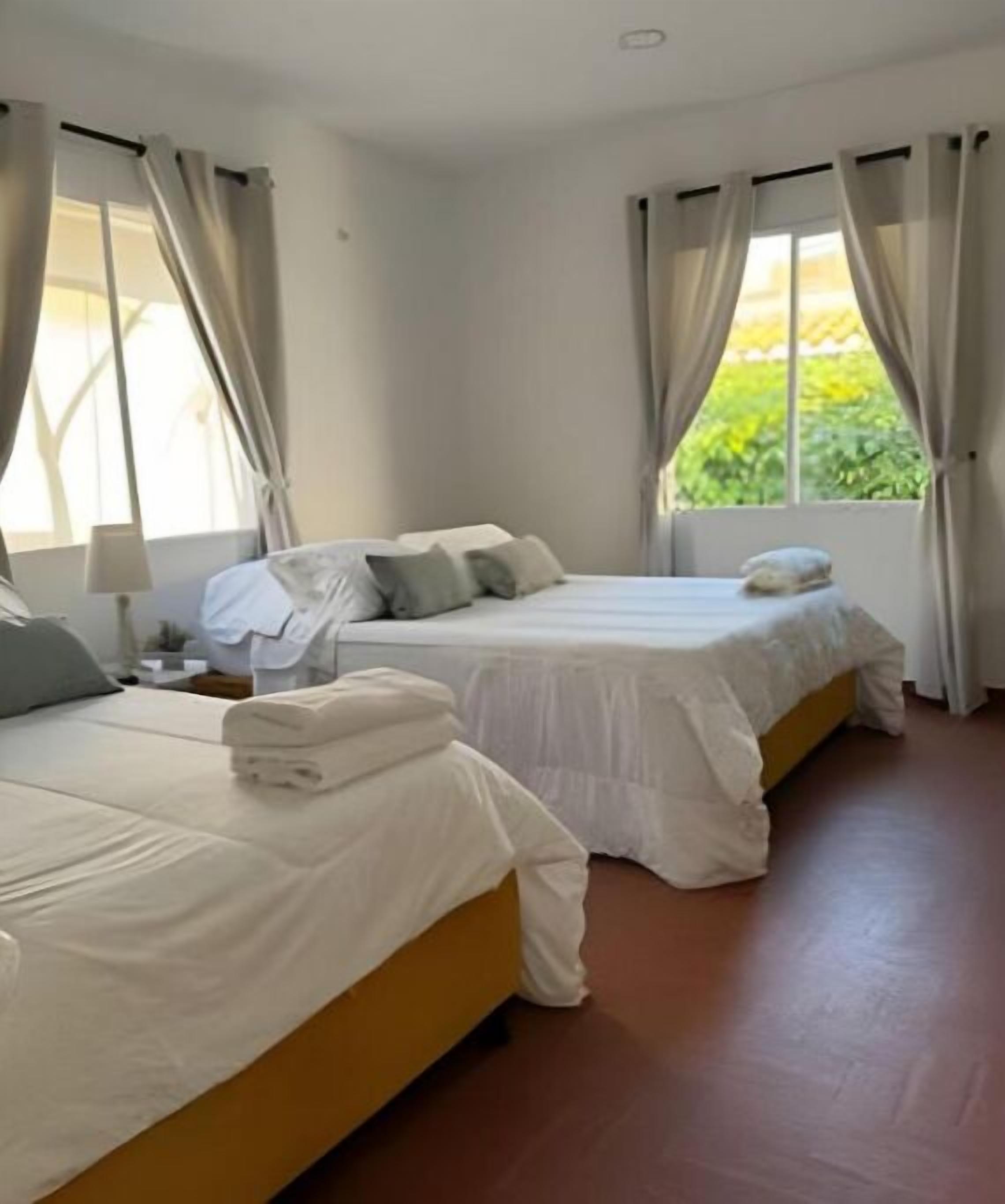 1 dormitorio, escritorio, wifi