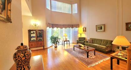 Lovely 3Br/2.5 Ba house in charming Almaden Valley in San Jose