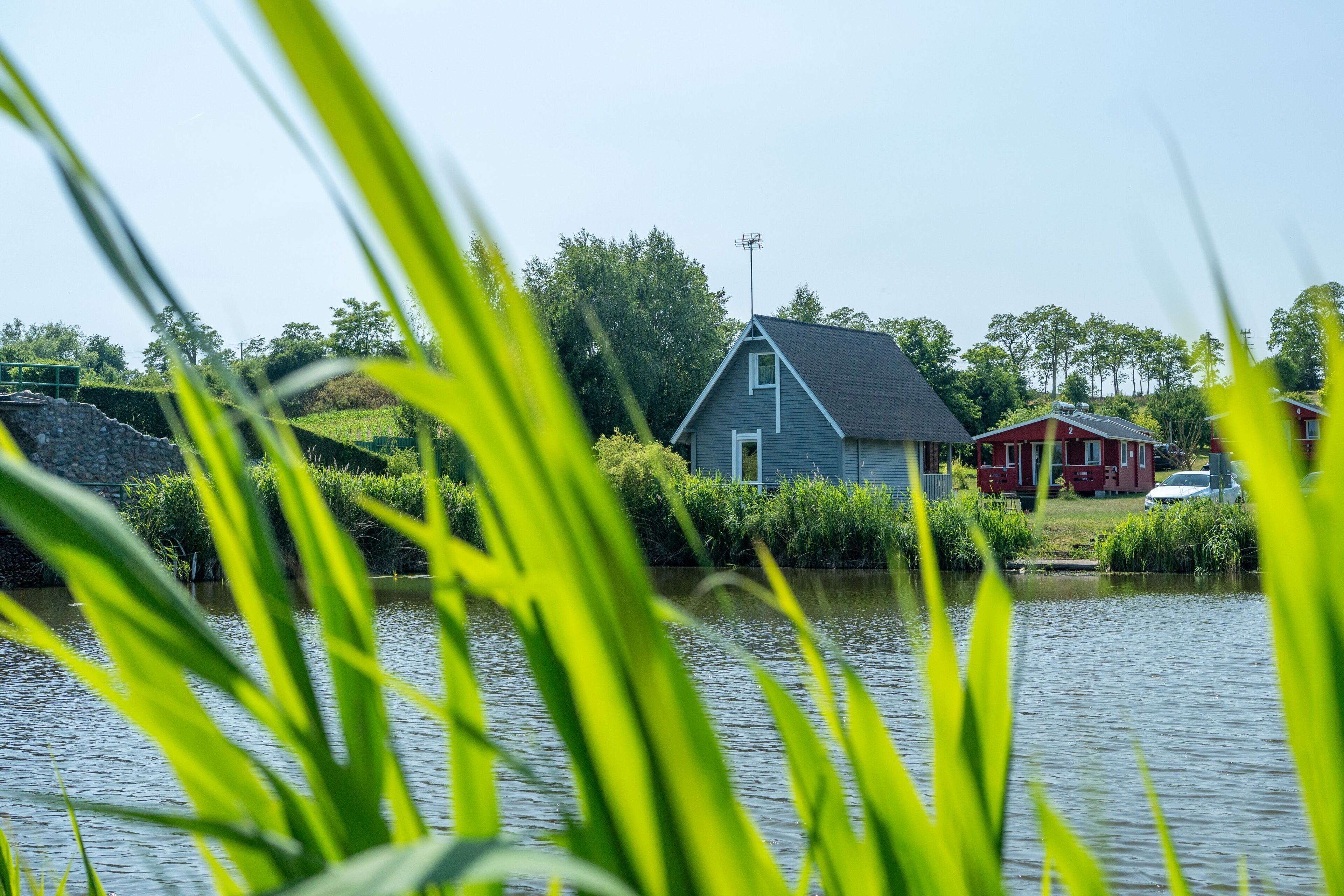 Superior Cabin, Overwater | Iron/ironing board, bed sheets