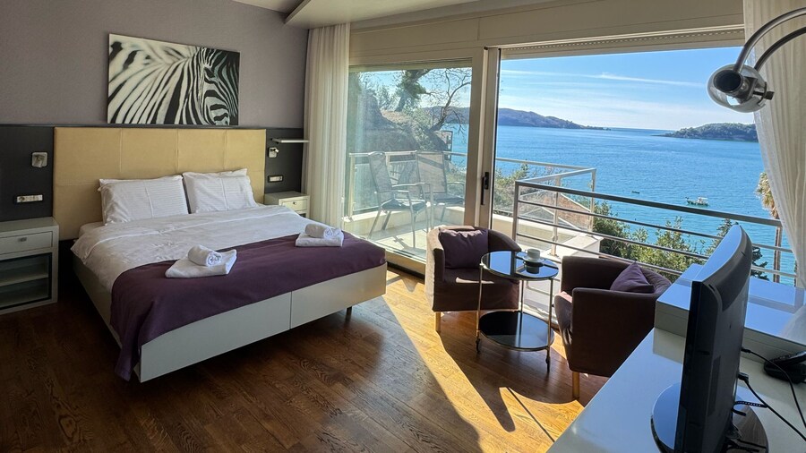 Hotel Meridian