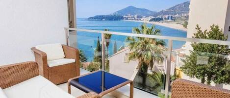 經典公寓, 陽台, 部分海景 | 露台/庭院