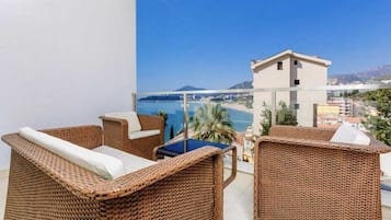 Classic Apartment, Balcony, Partial Sea View | Terrace/patio