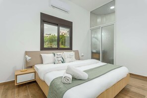 Leilighet, 2 soverom, kjøkken, fjellutsikt | 2 soverom, blendingsgardiner, strykejern/-brett og wi-fi (inkludert)