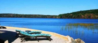 Luxury lakefront dome with private beach, close to nature and town!
