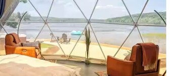 Luxury lakefront dome with private beach, close to nature and town!