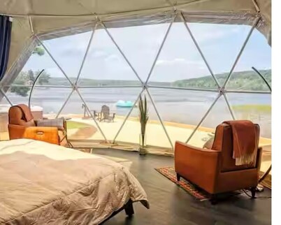 Luxury lakefront dome with private beach, close to nature and town!