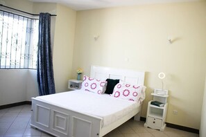 1 bedroom, WiFi, bed sheets