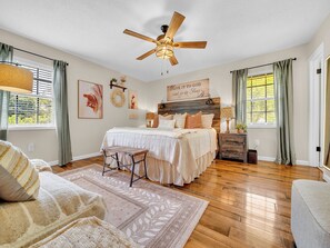 3 habitaciones, tabla de planchar con plancha y wifi gratis 