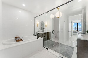 Shower, hair dryer, towels - Newly Renovated | Luxe Condo w/ Riverfront Views, Pool & Resort Amenities! (Melbourne Beach)