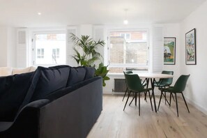 Apartment | Living area