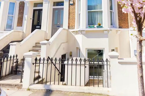 Stylish 3Br Home With Private Patio In Maida Vale