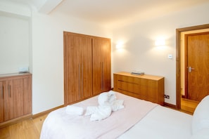 Appartement Classique | 2 chambres, fer et planche à repasser, Wi-Fi gratuit