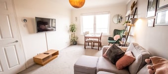 Tranquil 2Bed/2Bath Duplex Falkirk