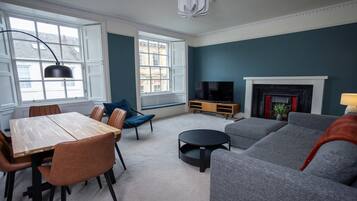 Apartment | Living area