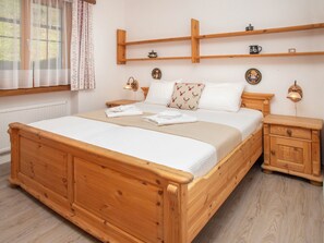 3 Schlafzimmer, Schreibtisch, Internetzugang