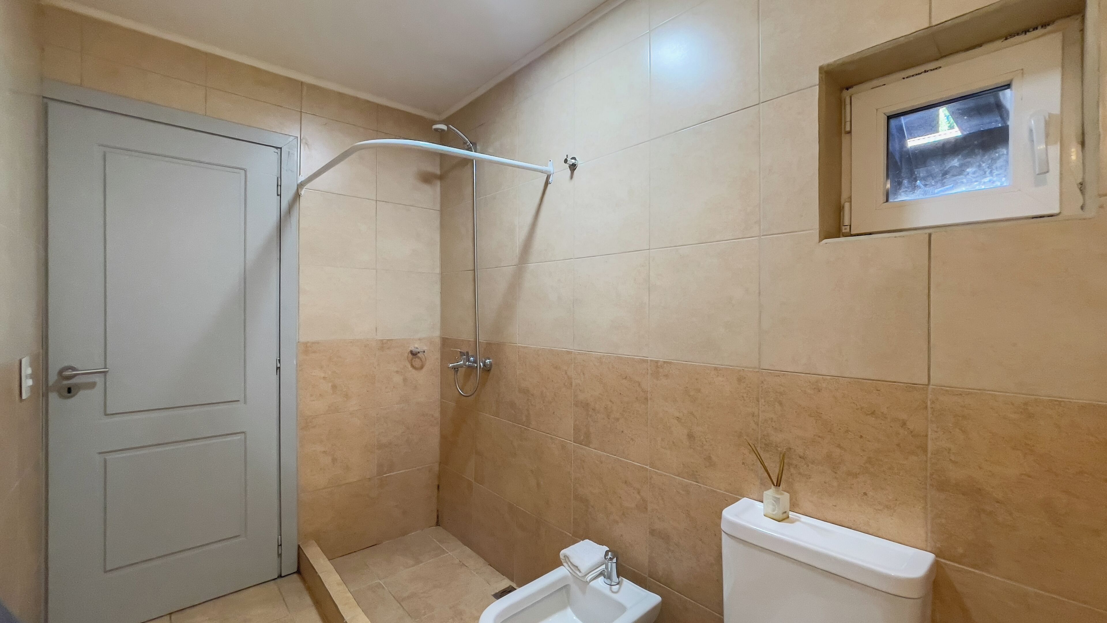 Hair dryer, towels, toilet paper