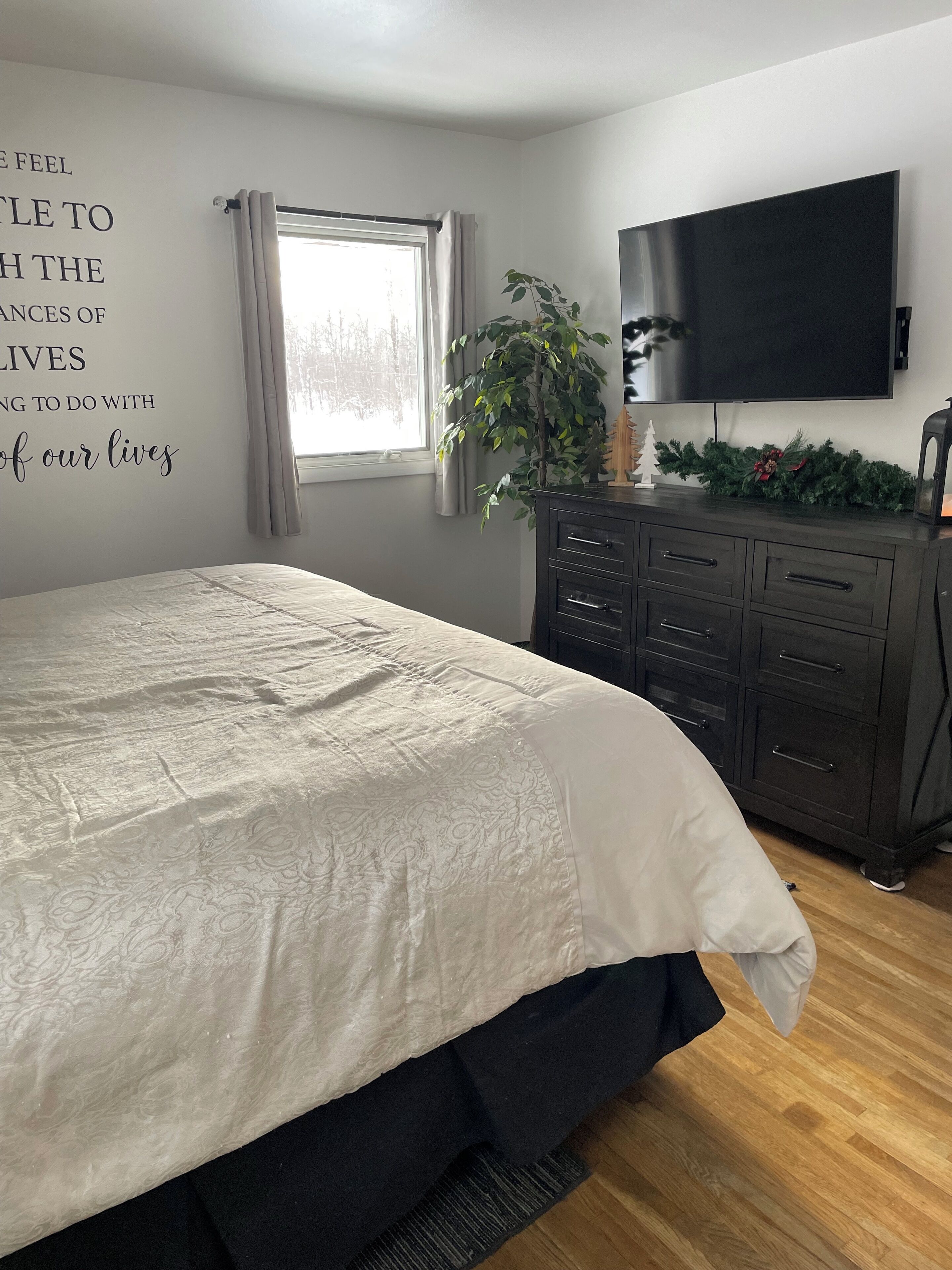 2 slaapkamers, een strijkplank/strijkijzer, gratis wifi, beddengoed