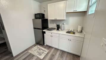 Microwave, stovetop