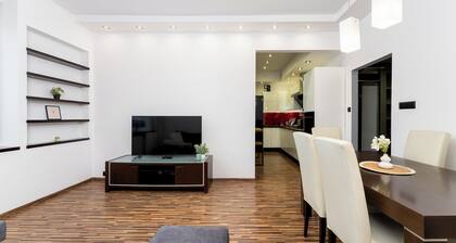 Komorowskiego Riverside Apartment