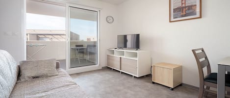 Fernseher
