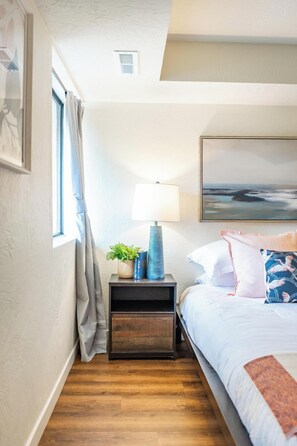 2 Schlafzimmer, Bügeleisen/Bügelbrett, WLAN, Bettwäsche