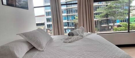 Habitación estándar, vista a la ciudad | 1 habitación y wifi gratis