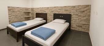 COMPLETE APARTMENT, CENTRAL, LIVING STONE