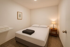 2 bedrooms, bed sheets - COMPLETE APARTMENT, CENTRAL, LIVING STONE (Zapatoca)