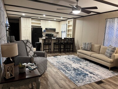 Cozy 2-BR MH in wonderful country setting. Short drive to Industrial Plants