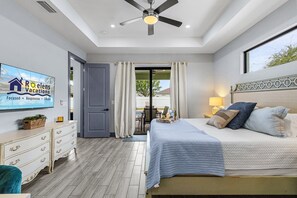 3 chambres, fer et planche à repasser, Wi-Fi gratuit, draps fournis